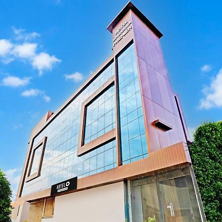 Super Hotel O Raipur Eksteriør billede