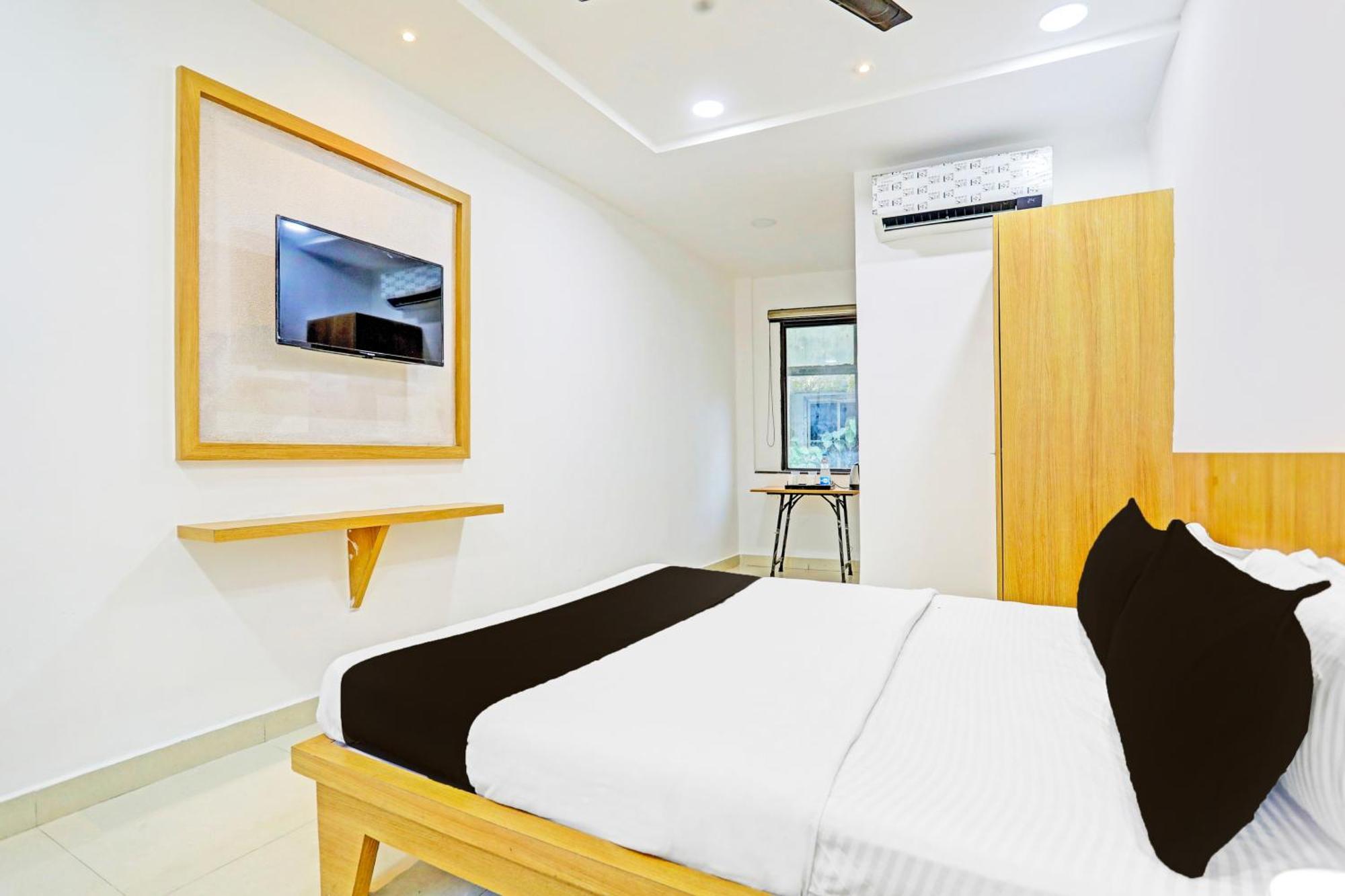 Super Hotel O Raipur Eksteriør billede