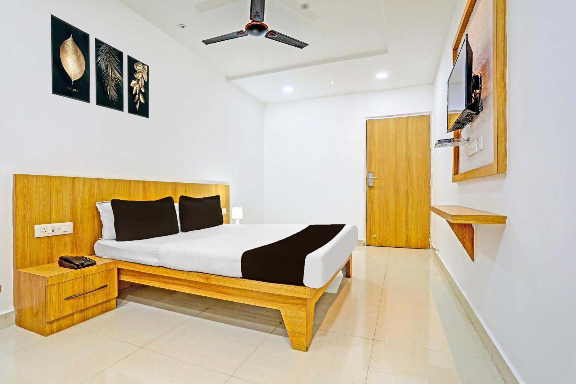 Super Hotel O Raipur Eksteriør billede